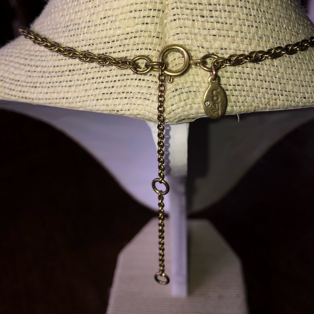 Loft necklace and earrings set like new - Picture 7 of 8